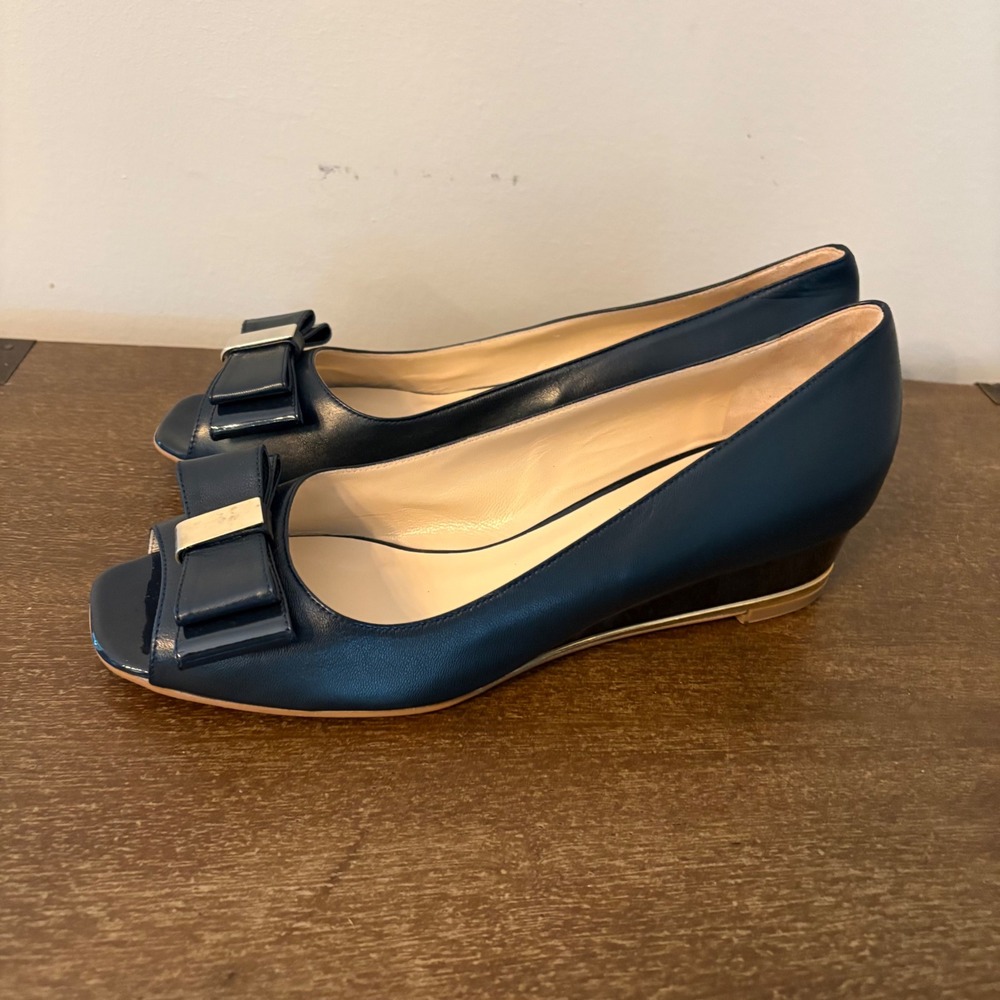 Carlo Pazolini Couture Navy Leather Peep Toe Bow Wedge Pumps 39 Made in Italy